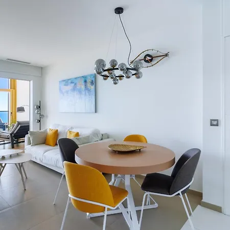 Intempo By Holuxe - 216 - 21st Floor شقة *